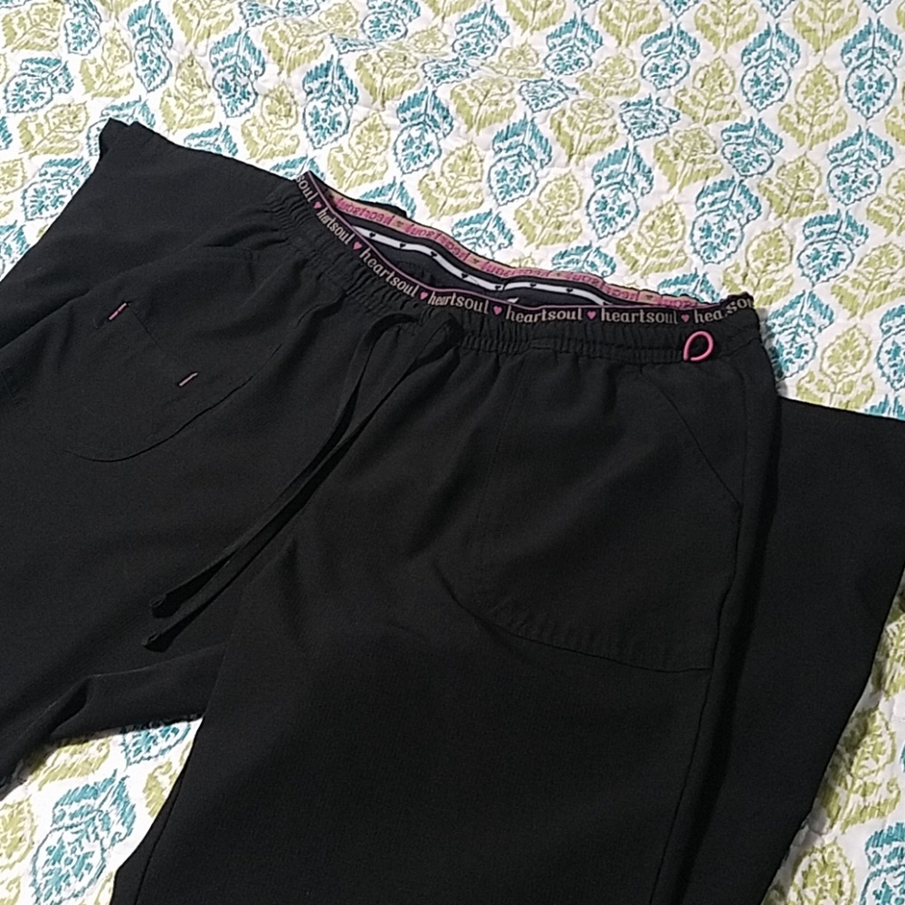 Black scrub pants